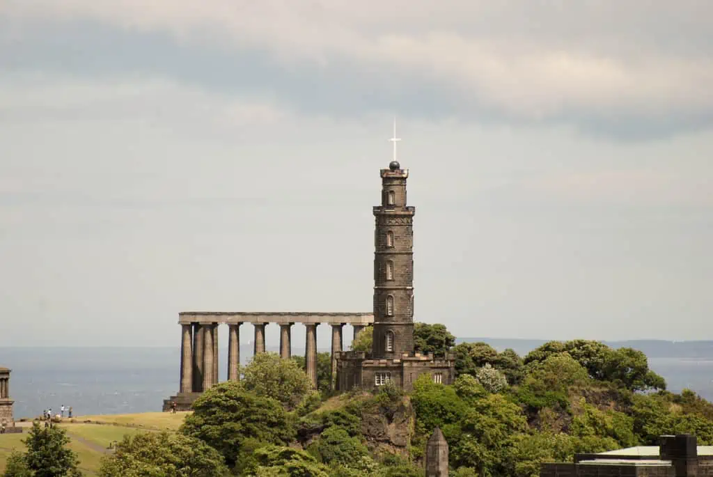 Traveler's Guide to Edinburgh - Nelson Monument