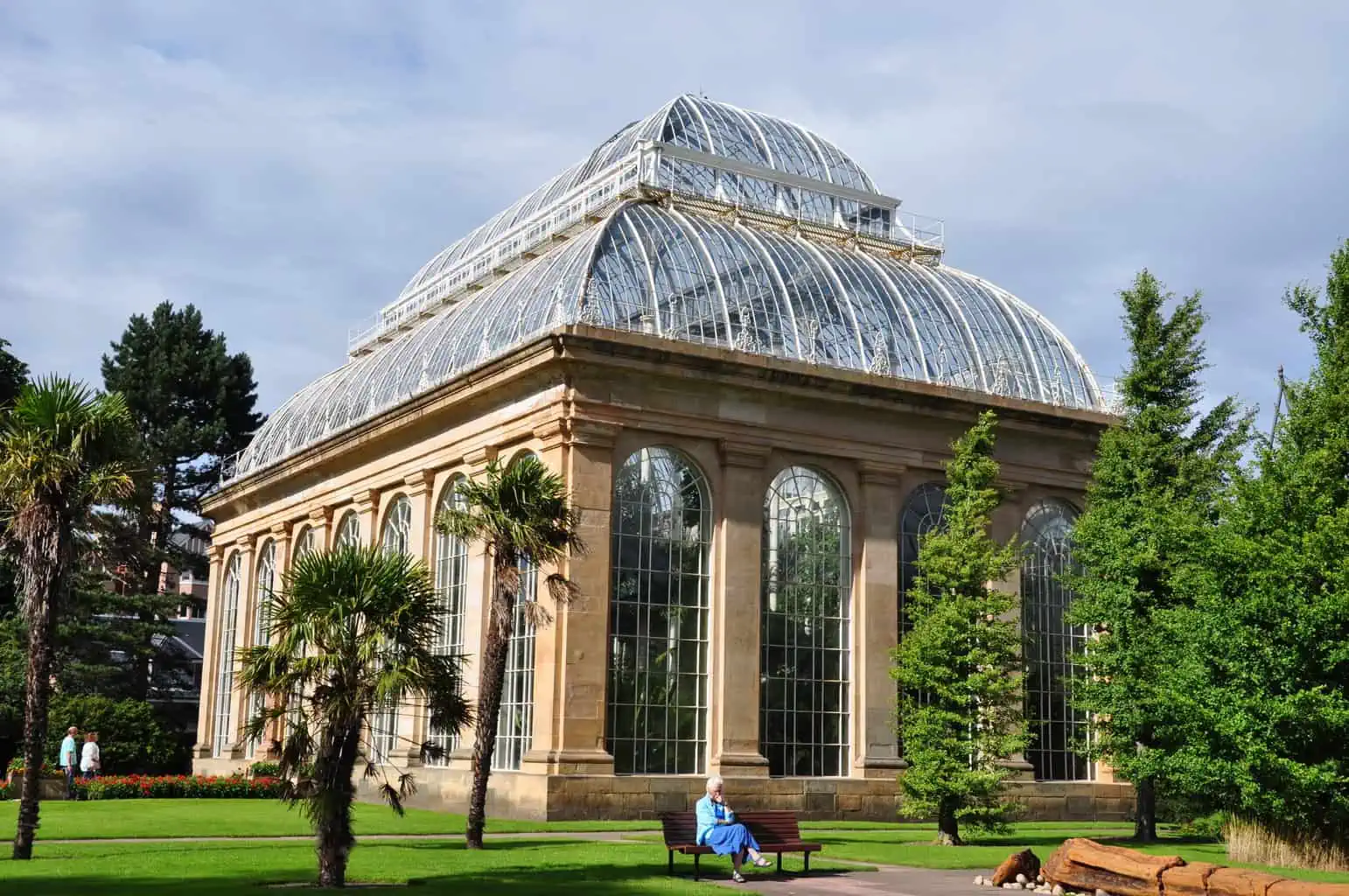 Traveler's Guide to Edinburgh - Royal Botanic Garden.JPG