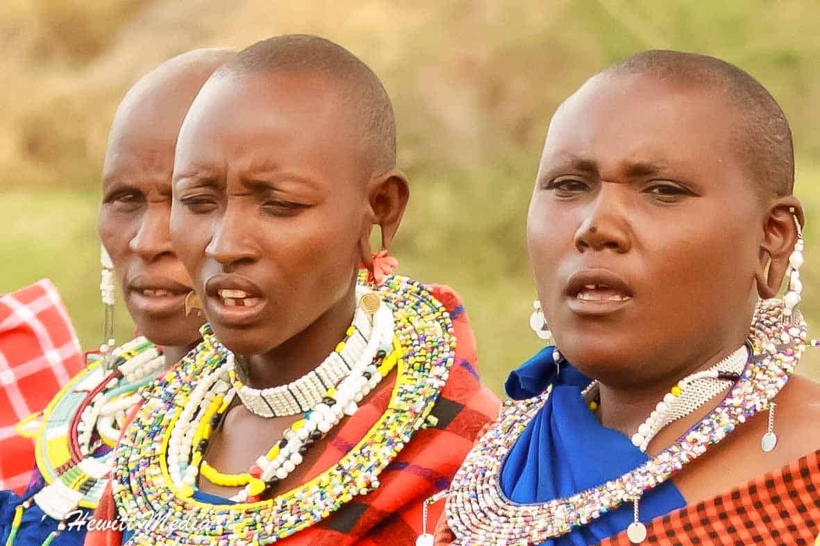 Maasai women singing