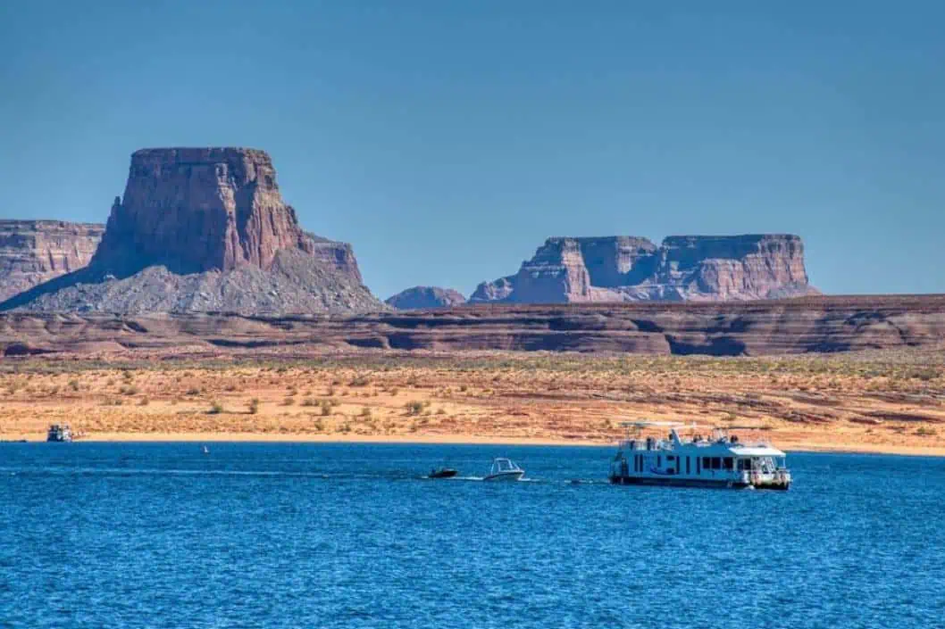 Waterhole Canyon Guide - Lake Powell Boat Tours