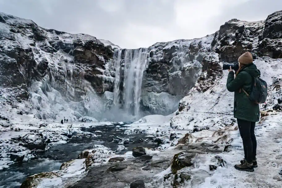 Never Use a Flash Winter Photography Tips - Don't Use a Flash