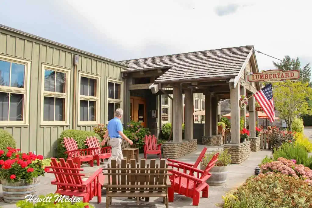 Cannon Beach Visitor Guide