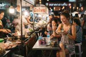 Important Tips for Eating Street Food and Not Getting Sick