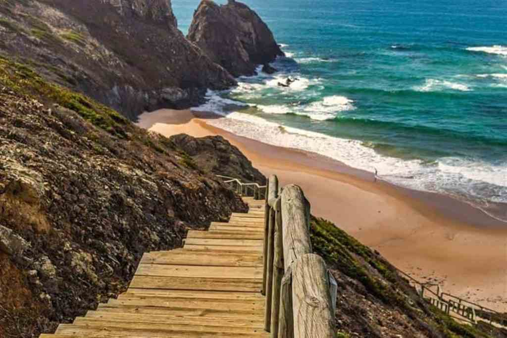 Staying Healthy When Traveling - Always Take the Stairs