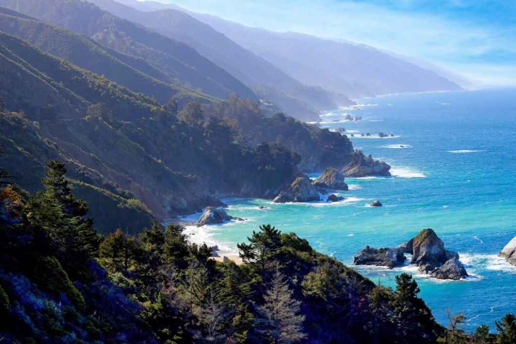 Top Things to See in the United States - Big Sur Coastline