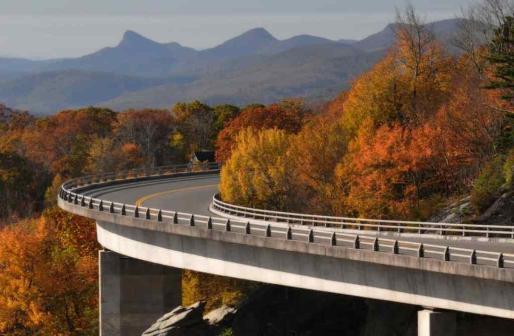 Top Things to See in the United States - Blue Ridge Parkway