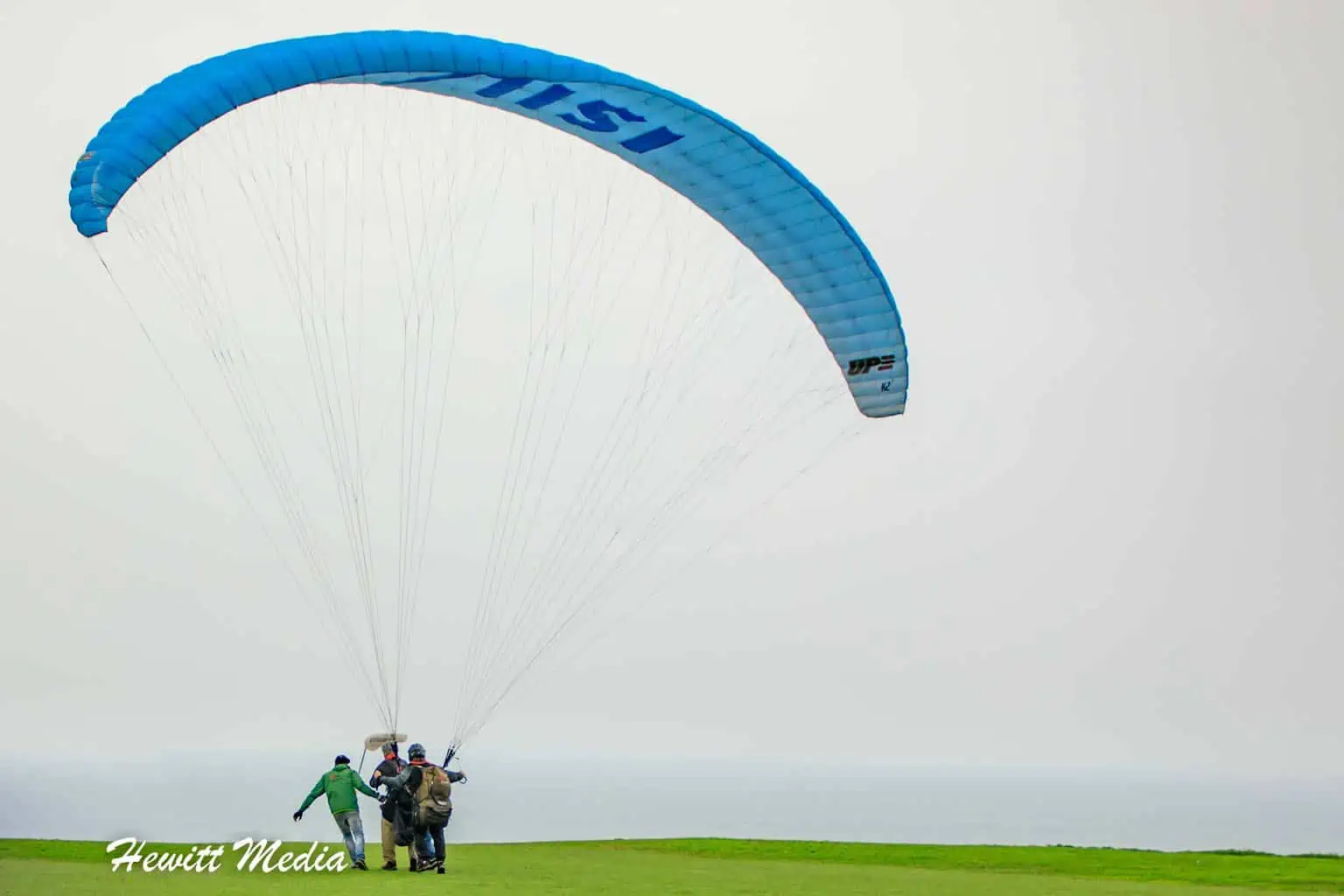 Lima Peru Travel Guide - Lima Paragliding