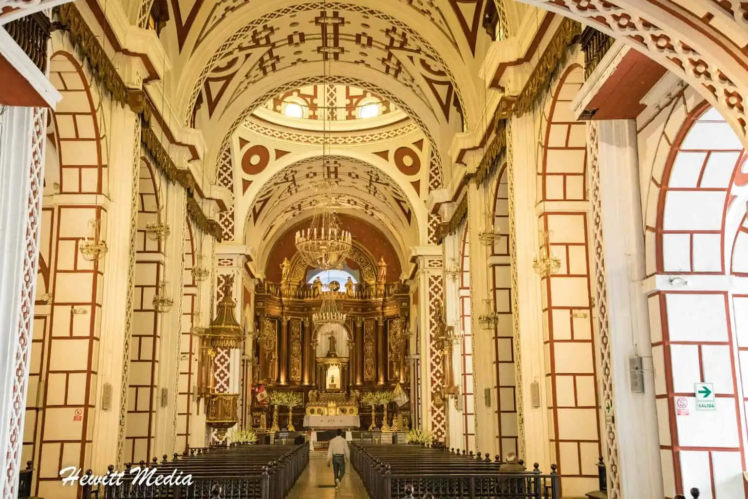 Lima Peru Travel Guide - Basilica Convento de San Francisco de Lima