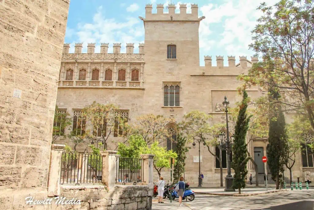 Valencia Spain Travel Guide