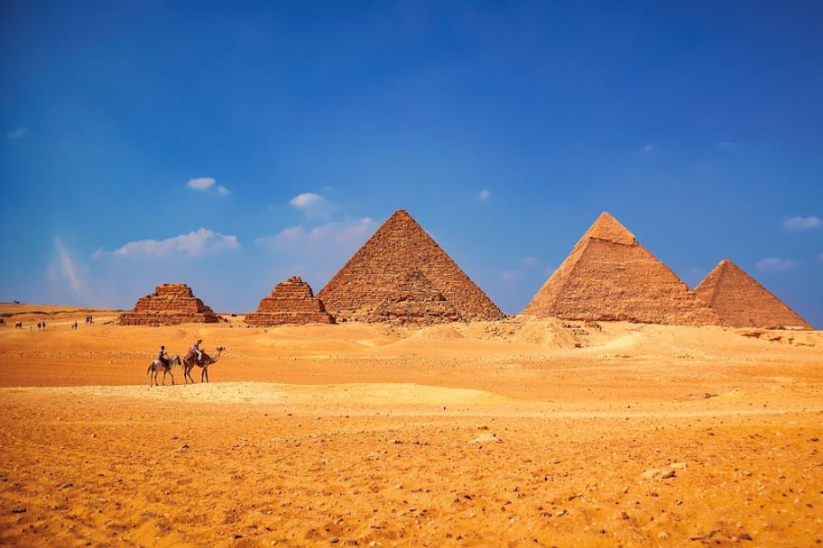 Travel Bucket List - Explore the Great Pyramids