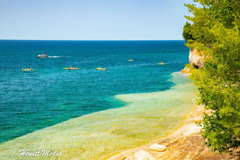 Pictured Rocks Travel Guide