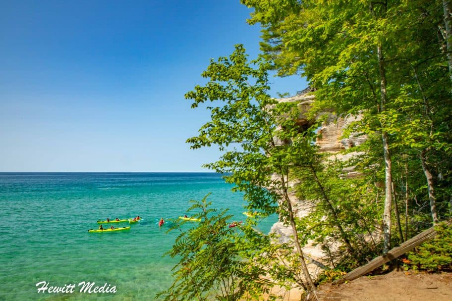 Pictured Rocks Travel Guide