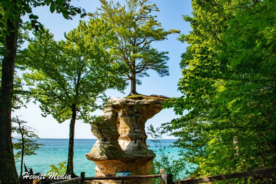 Pictured Rocks Travel Guide - Chapel Rock