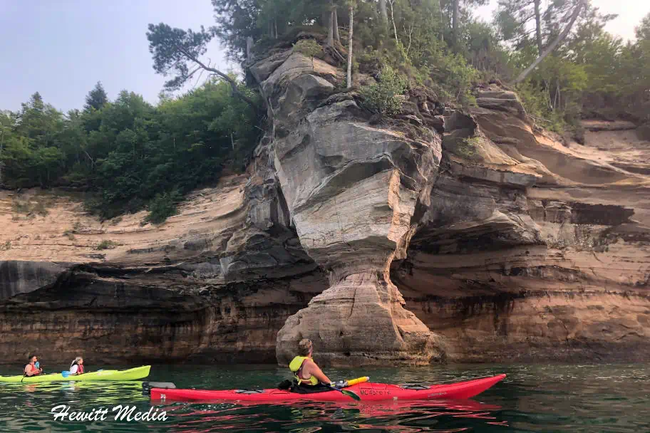 Pictured Rocks Travel Guide