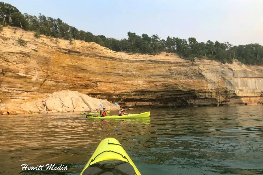 Pictured Rocks Travel Guide
