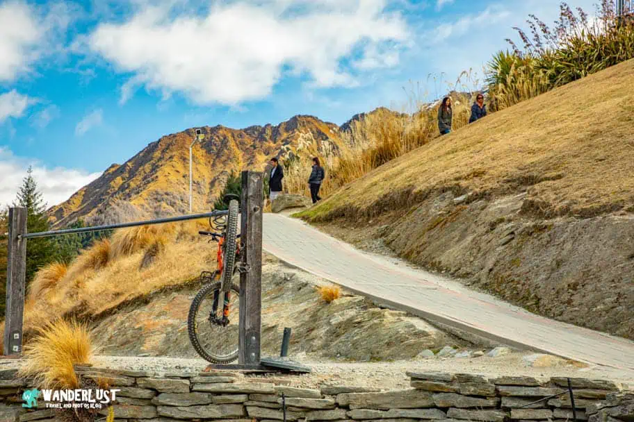 Downhill Mountain Biking Queenstown New Zealand travel guide - Downhill Mountain Biking