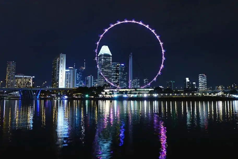 Singapore travel guide - Singapore Flyer