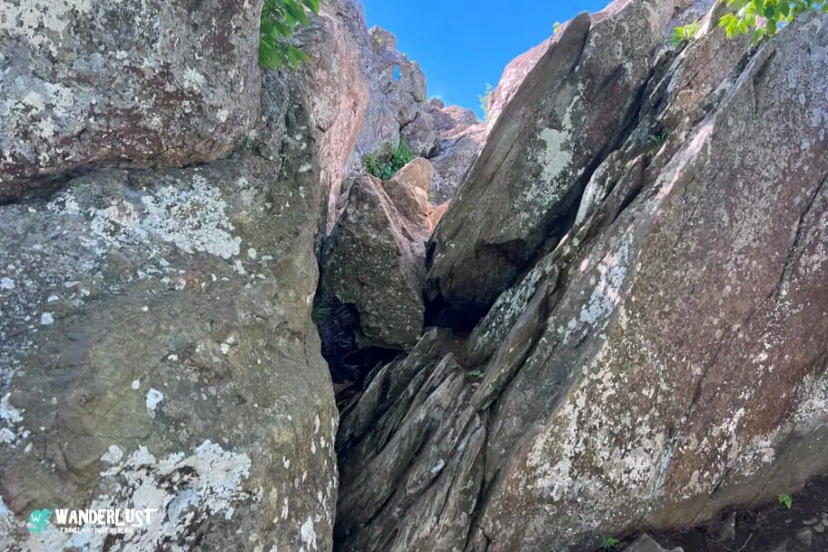 Bearfence Mountain Rock Scramble
