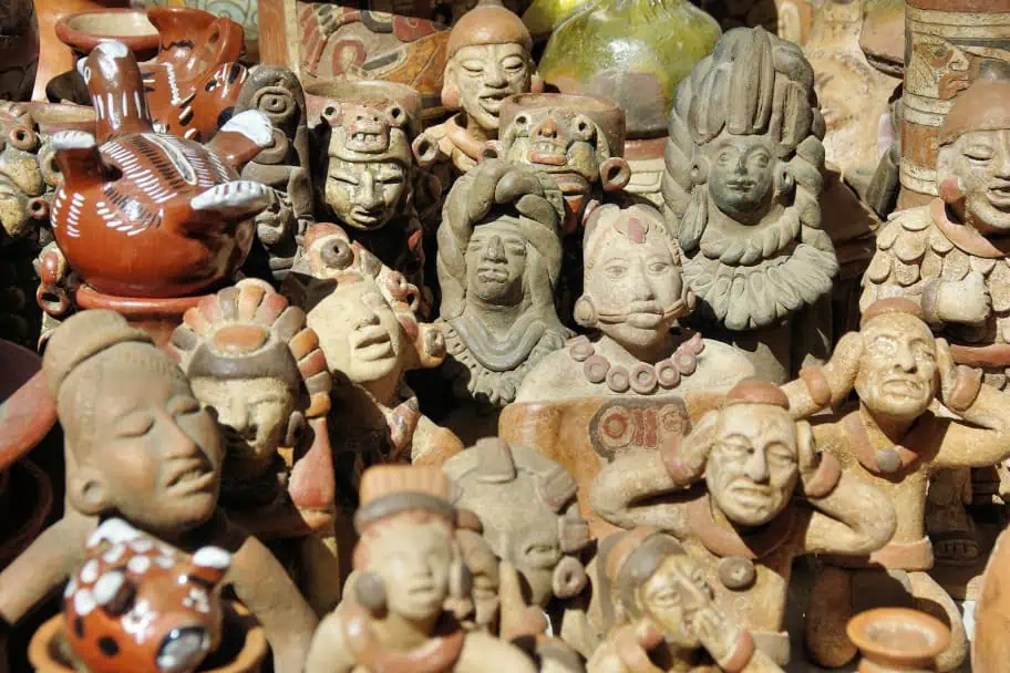 Ecuador Customs Restrictions Ecuador Entrance Requirements - Customs Restrictions