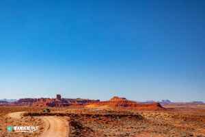 How to Visit the Incredible Valley of the Gods in Southern Utah
