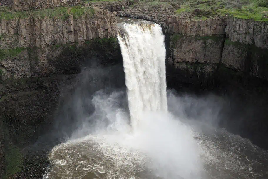 Most Incredible Waterfalls in the World - Palouse Falls