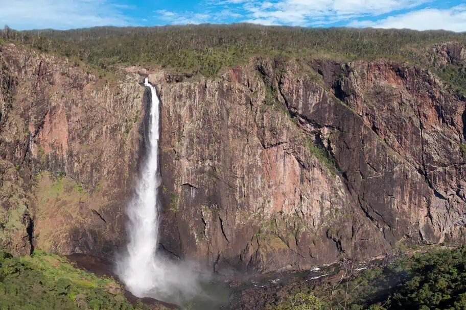 Wallaman Falls