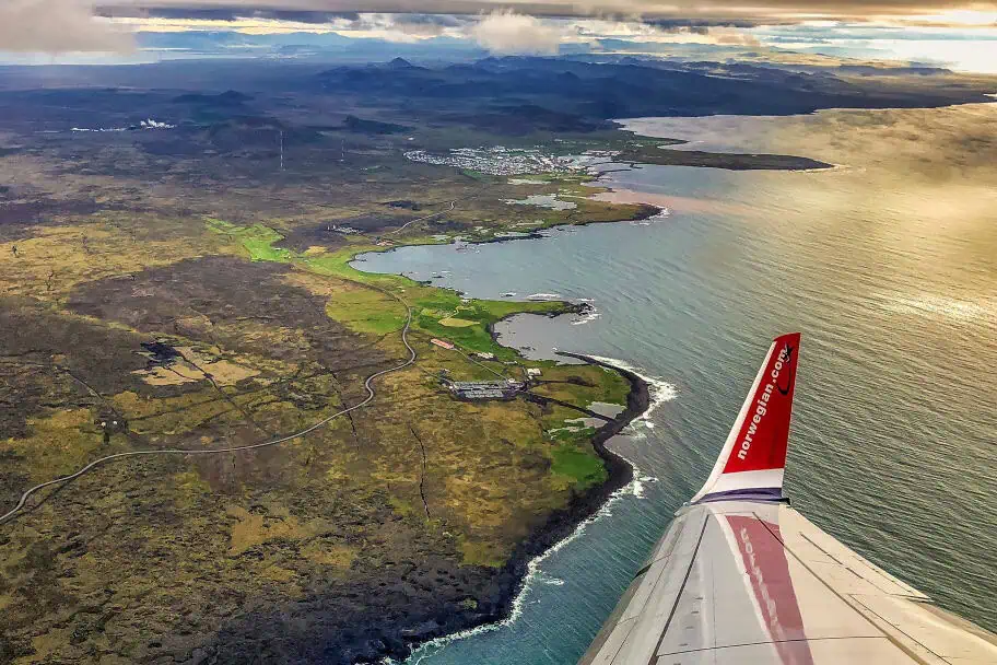 Airplane Over Iceland Iceland's Ring Road Itinerary - Airplane Over Iceland