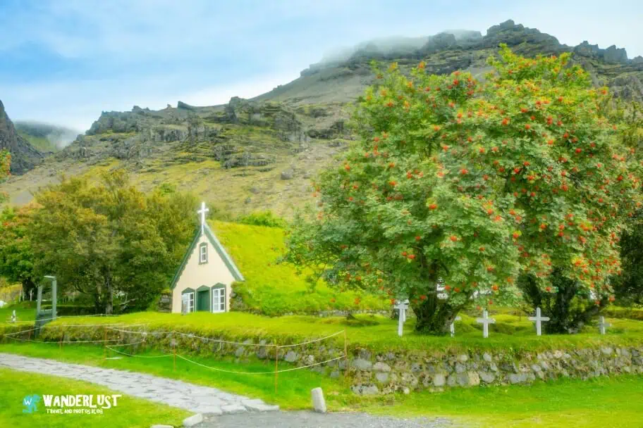 South Iceland Guide - Hofskirkja Turf Church