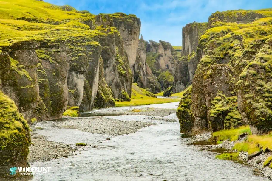 South Iceland Guide - Fjaðrárgljúfur Canyon