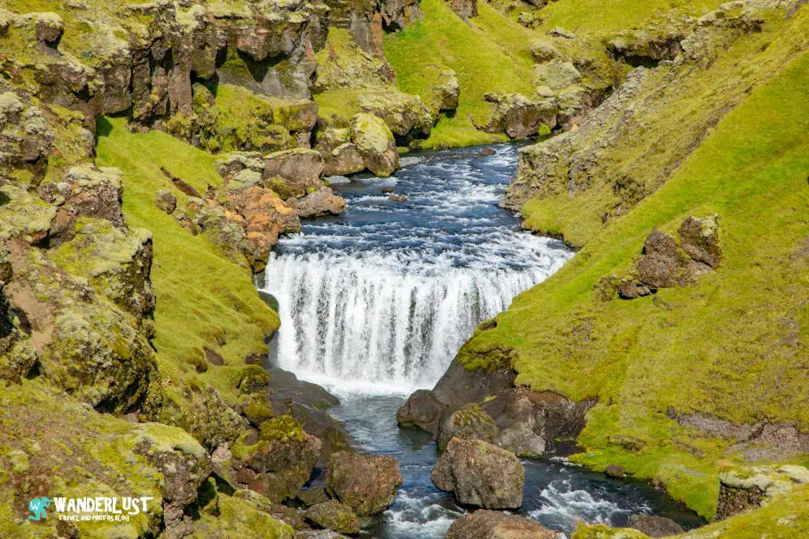 South Iceland Guide - Steinbogafoss