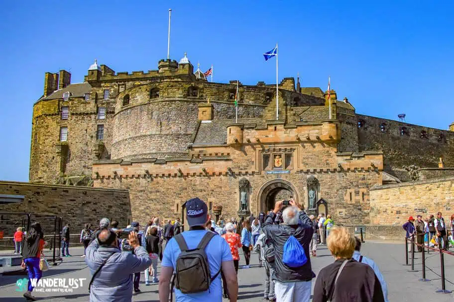 Things to See in the United Kingdom - Edinburgh Castle