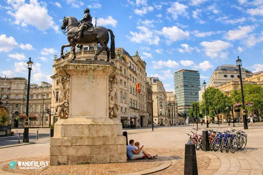 London Travel Guide