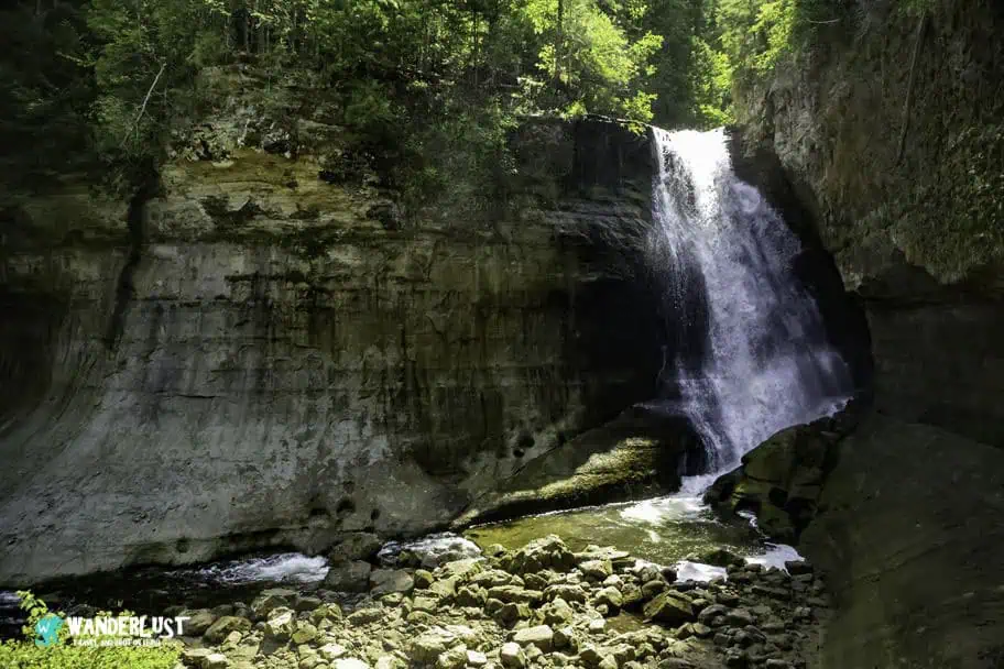 Pictured Rocks Travel Guide - Miner's Falls