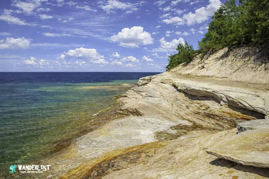 Pictured Rocks Travel Guide
