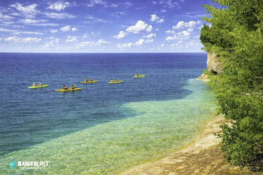 Pictured Rocks Travel Guide