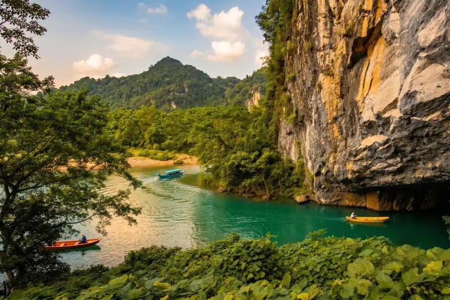 Phong Nha–Ke Bang, Vietnam Phong Nha–Ke Bang, Vietnam