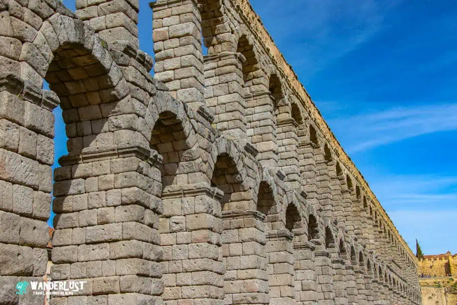 Use Framing Elements landmark photography tips - Use Framing Elements