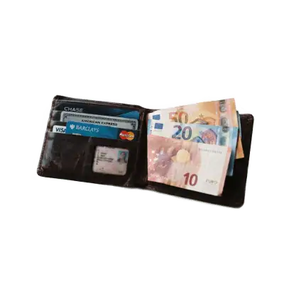 Credit Cards and Cash Credit Cards and Cash