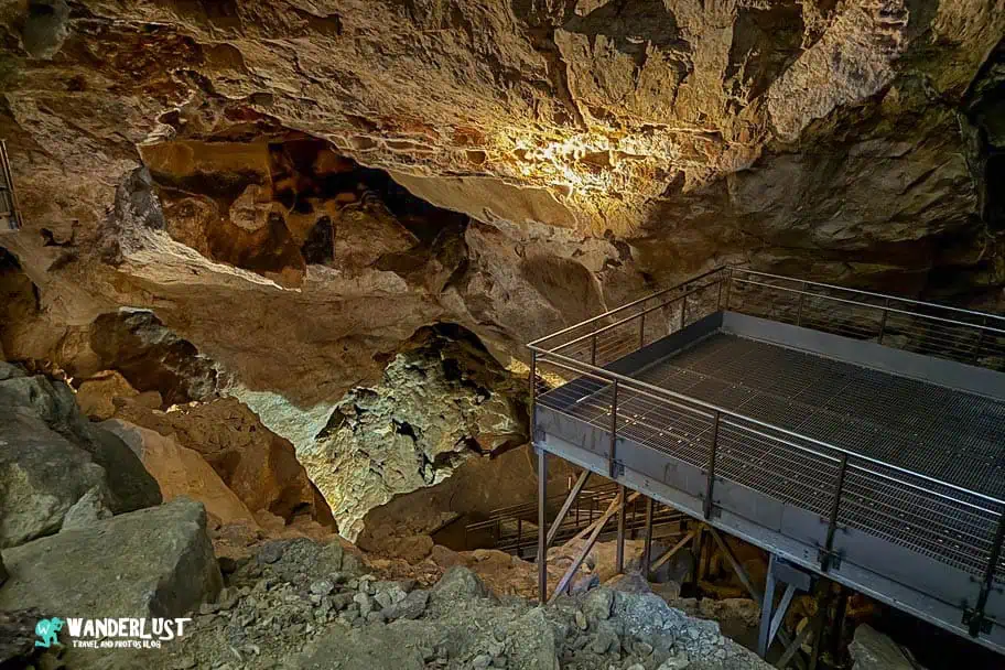 Jewel Cave visitor guide