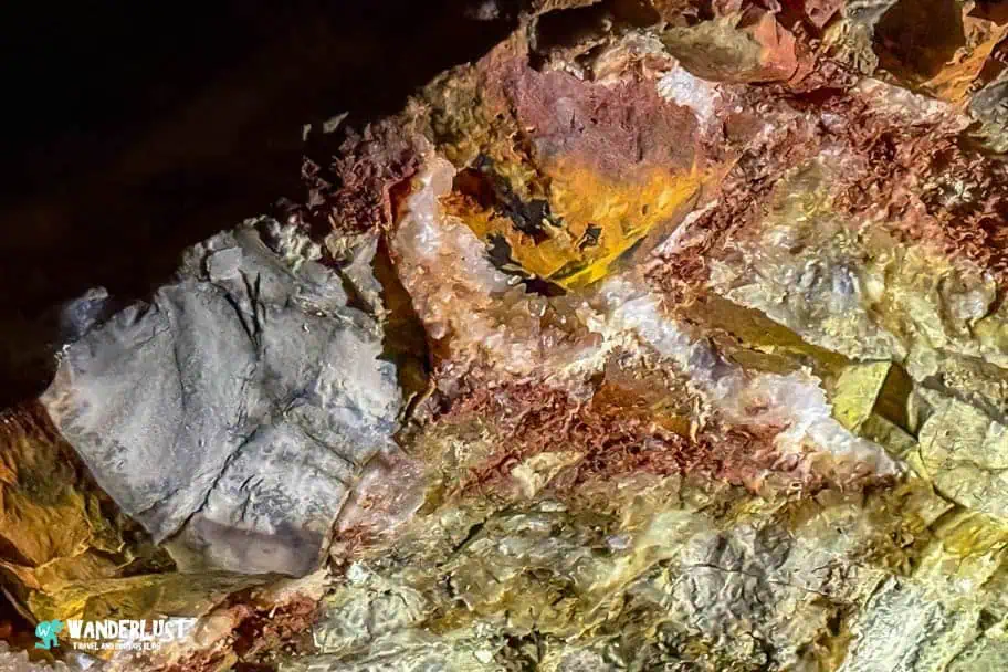 Jewel Cave visitor guide