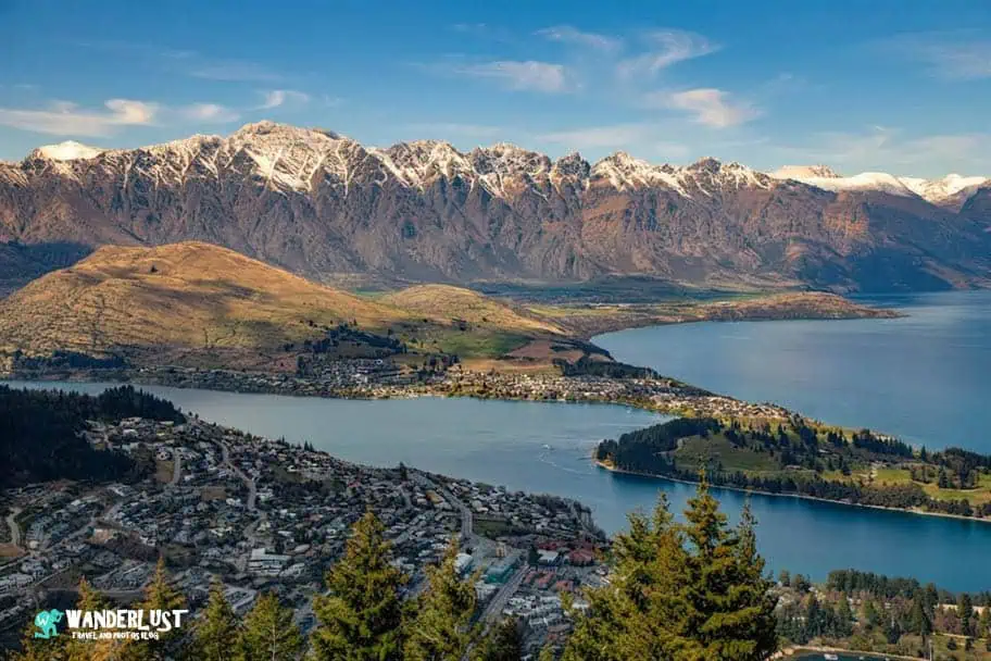 Queenstown, New Zealand Queenstown, New Zealand travel guide