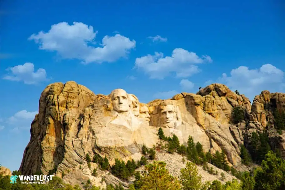 Mount Rushmore travel guide