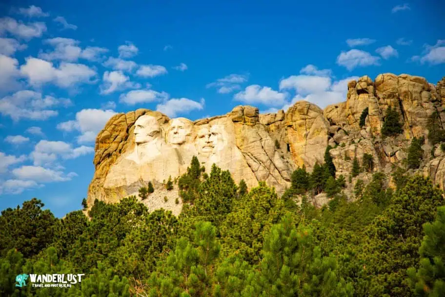 Mount Rushmore travel guide